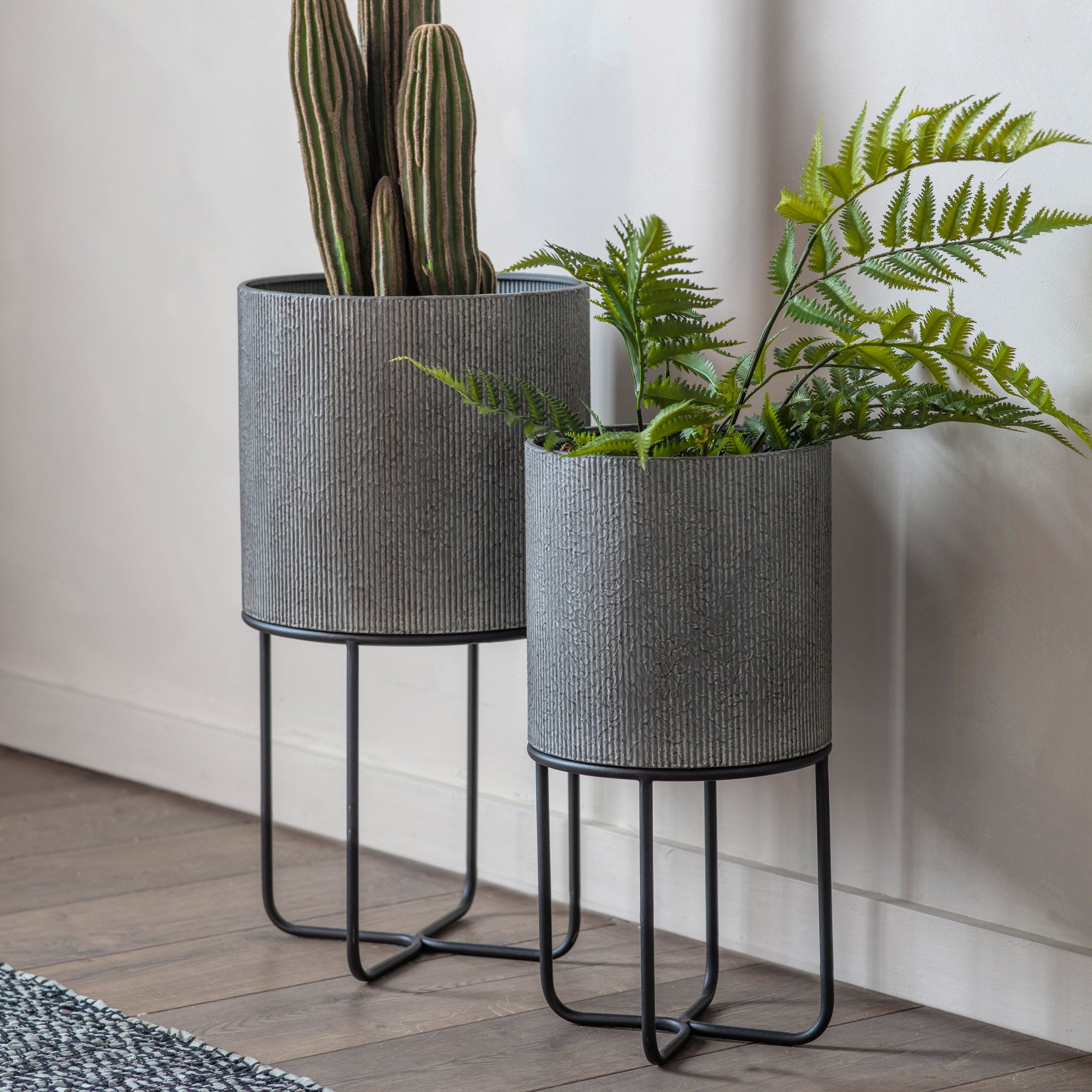 Gallery Direct Eda Metal Planter Set of 2 Grey