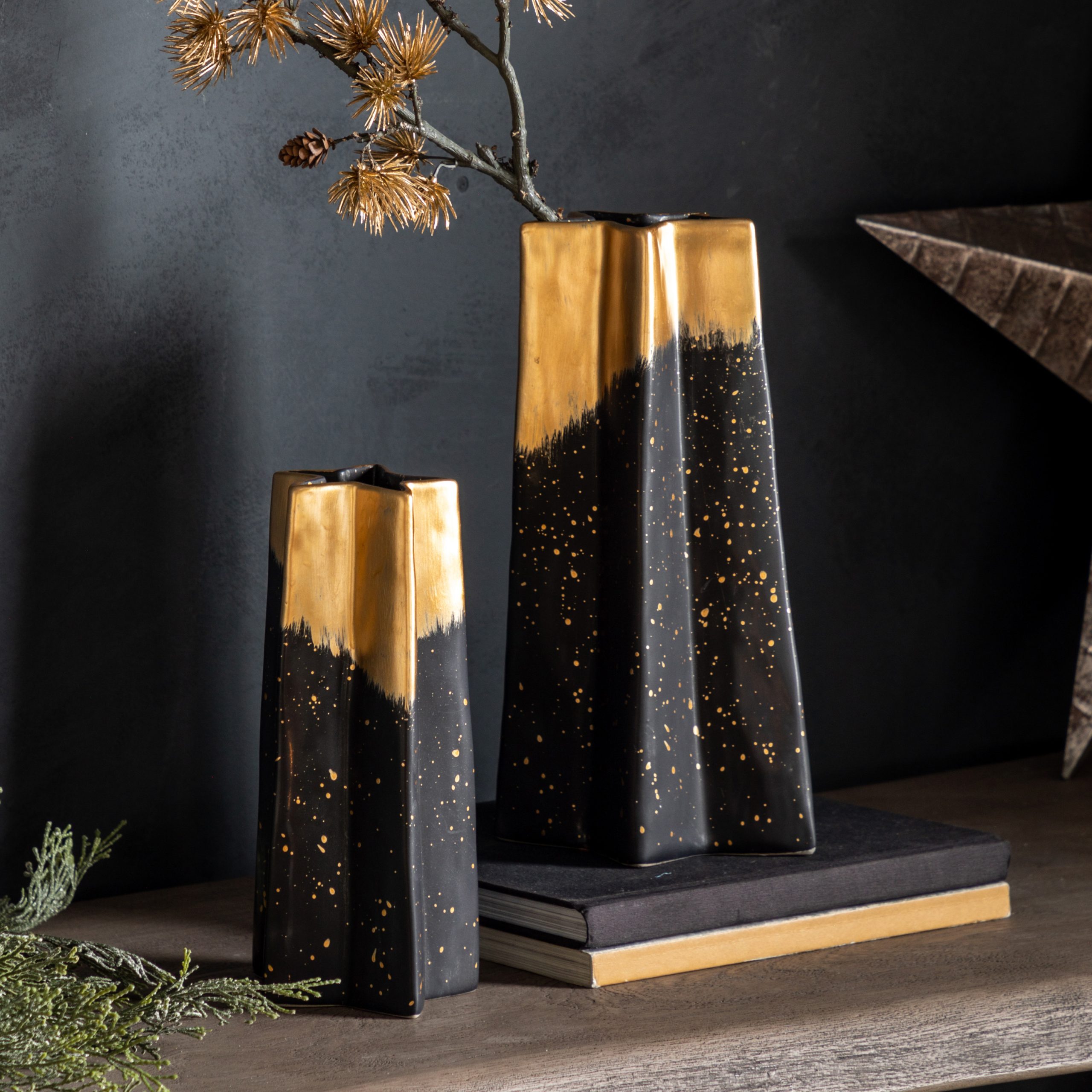 Gallery Direct Shooting Star Vase Large Black Gold