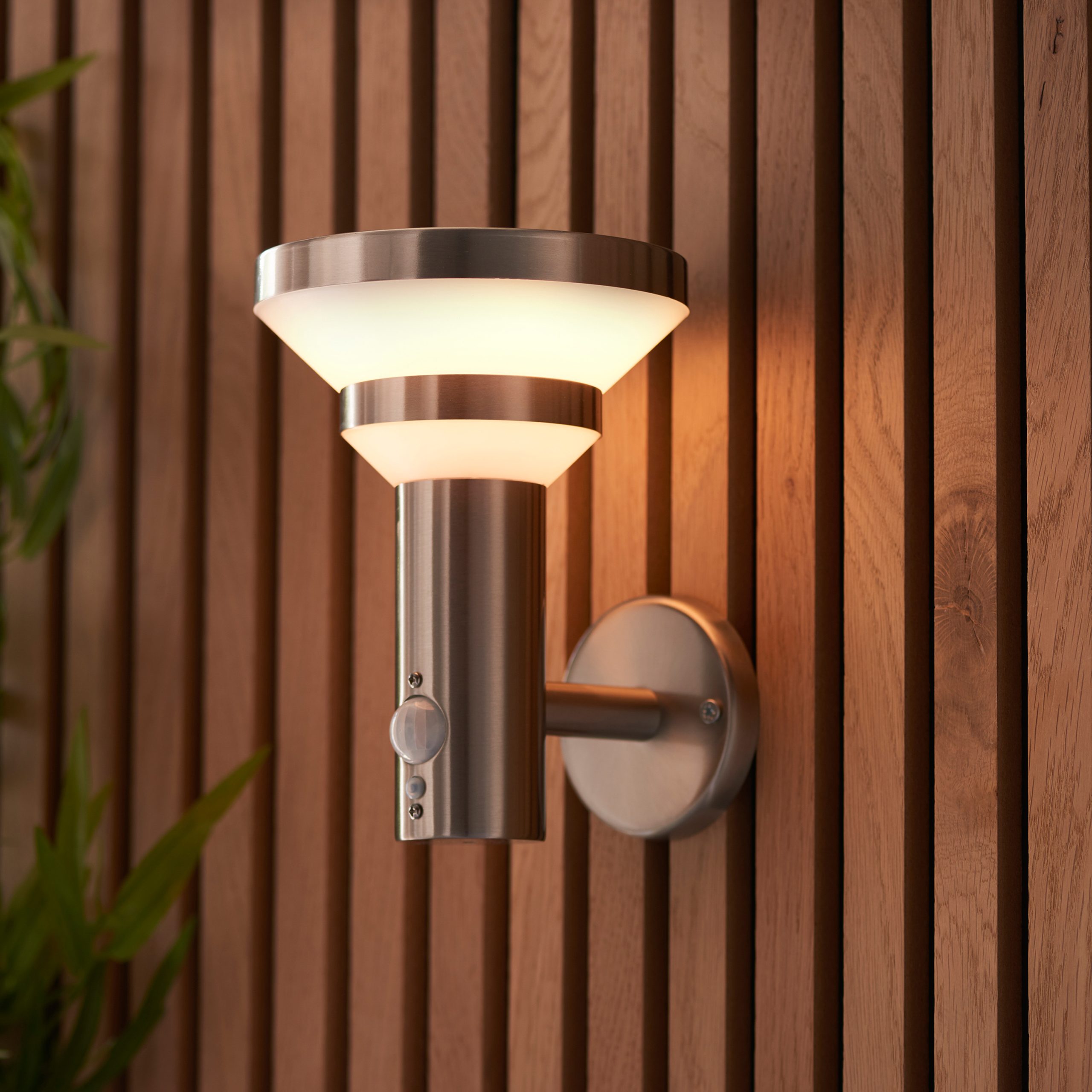 Gallery Direct Halston Outdoor 1 Wall Light