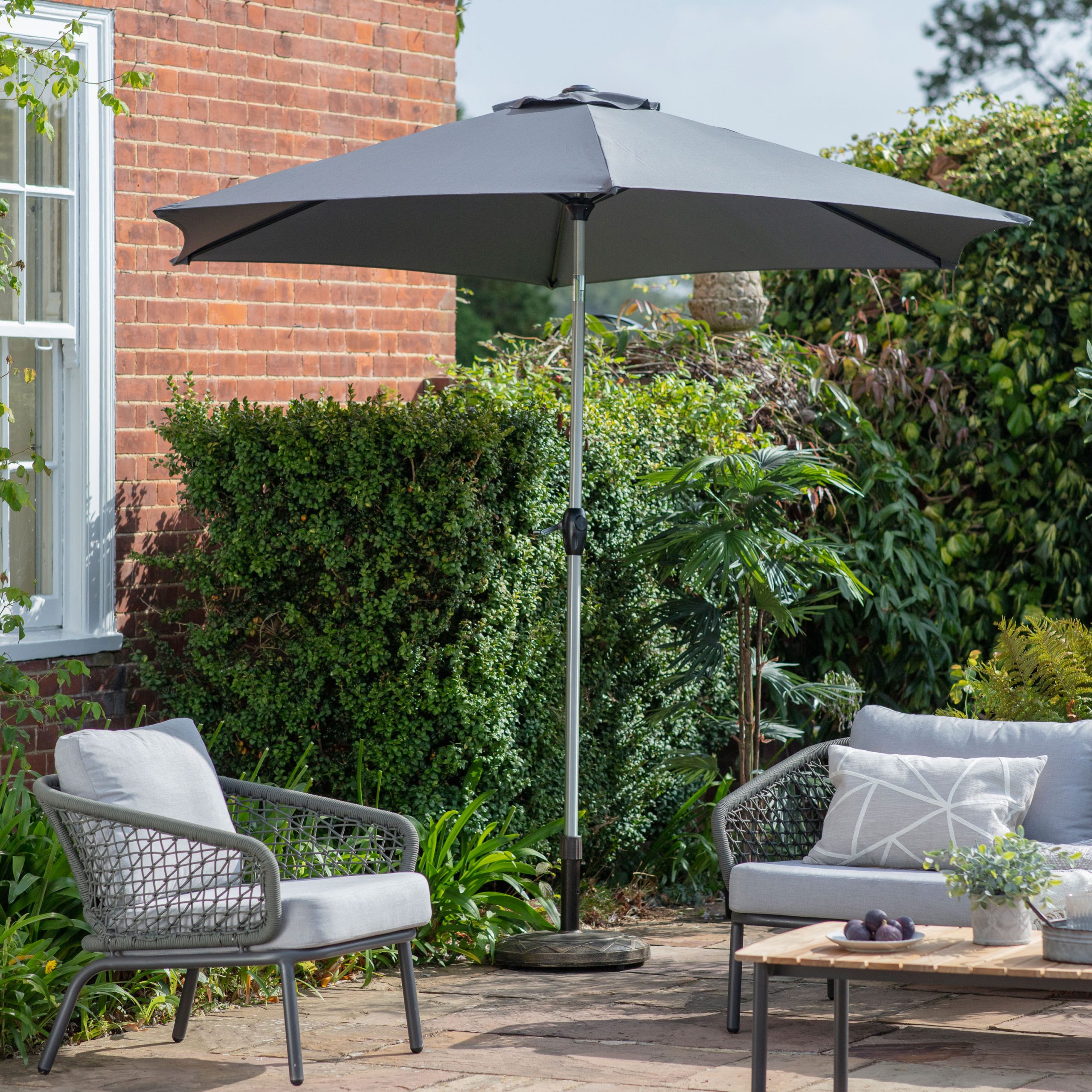 Gallery Outdoor Vazzano 2.7m Parasol Grey