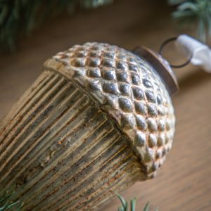 Gallery Direct Acorn Bauble Antique Gold Set of 6 | Shackletons