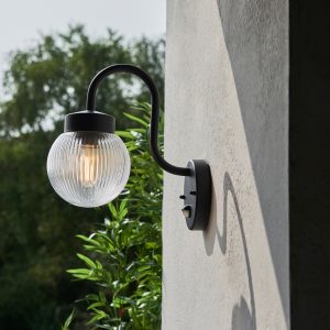 Gallery Direct Eldon 1 Wall Light Black | Shackletons