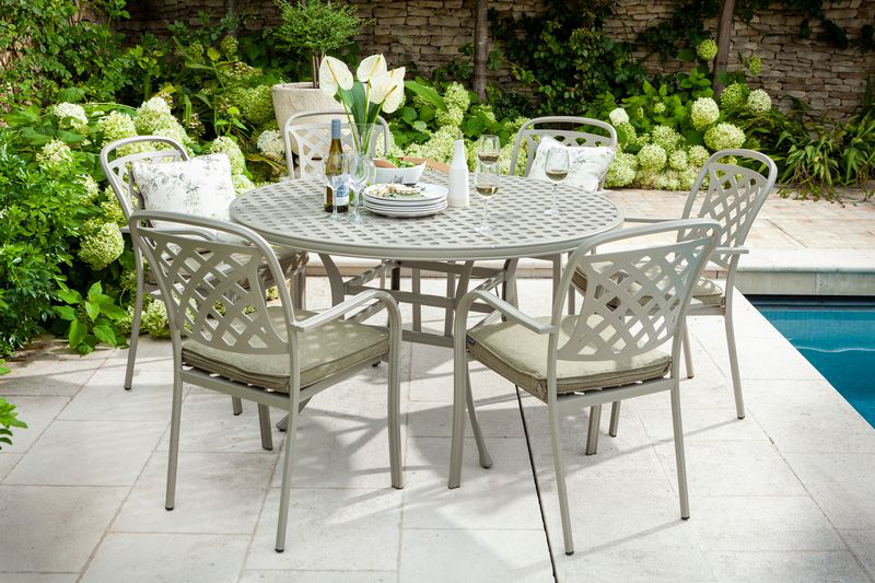 Hartman Berkeley 6 Seat Round Dining Set